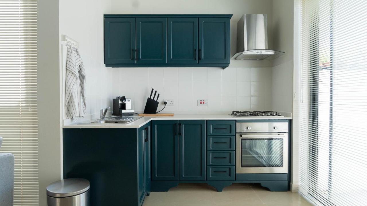 Cosy Designer Seaview Penthouse With Terrace & Bbq Διαμέρισμα Σεντ Πόλς Μπέι Εξωτερικό φωτογραφία