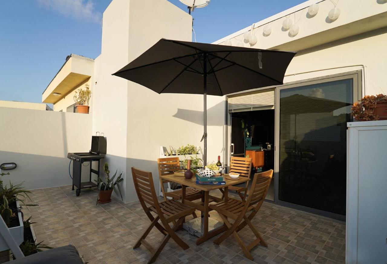 Cosy Designer Seaview Penthouse With Terrace & Bbq Διαμέρισμα Σεντ Πόλς Μπέι Εξωτερικό φωτογραφία